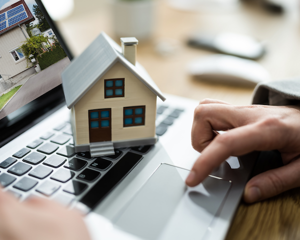 How Much Are Real Estate Fees in Ontario?