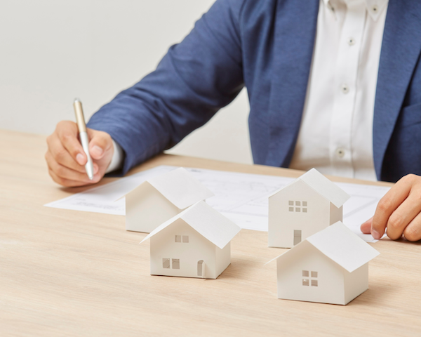 What Is a Home Appraisal Versus a Free Evaluation?